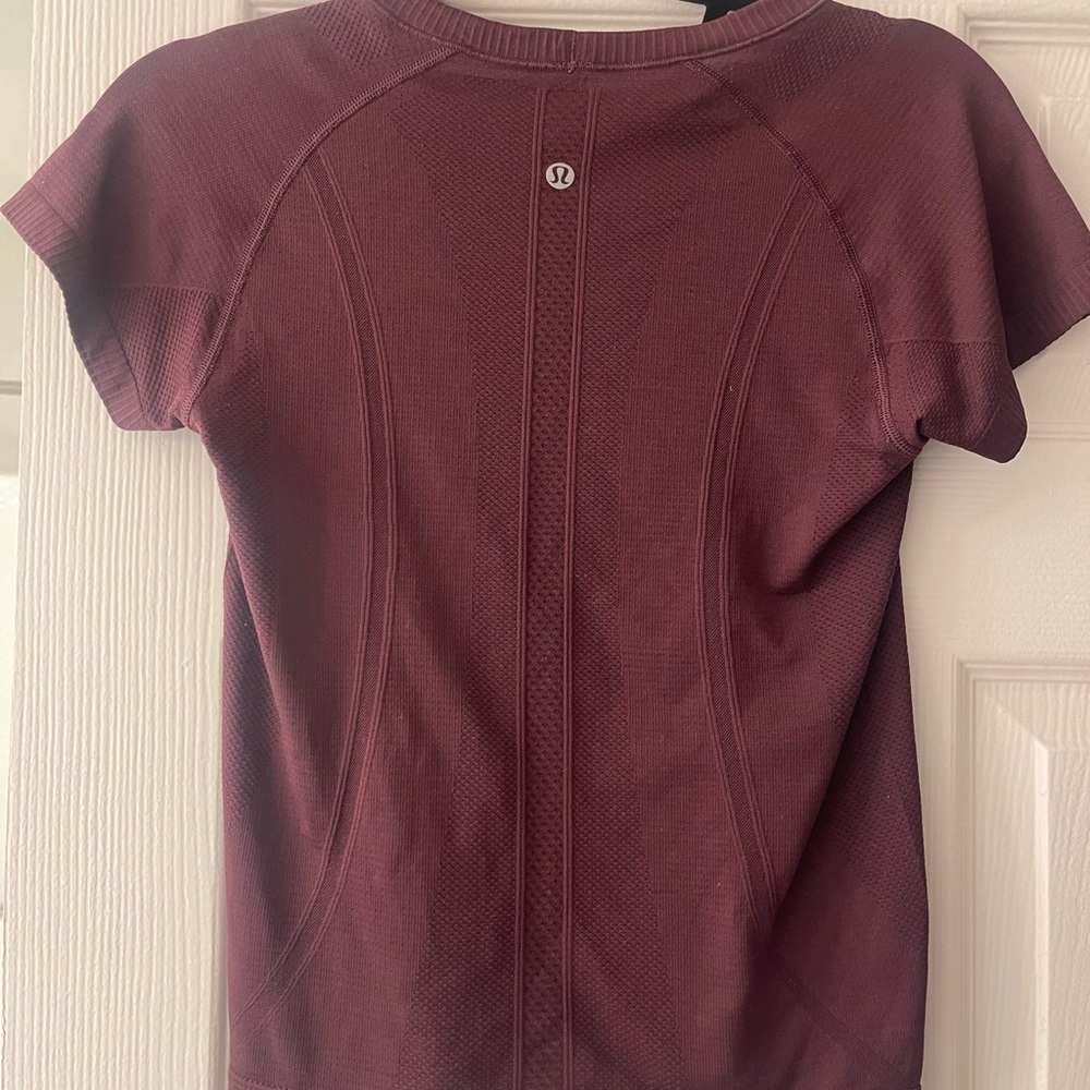 Lulu Lemon Swiftly Shirt